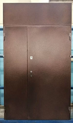 Дверь техническая полуторная с двумя замками и фрамугой 2200*1300 в Москве